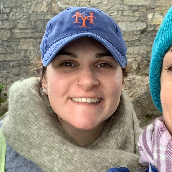 Meet your Posher, Michaela - Picture 1 of 1